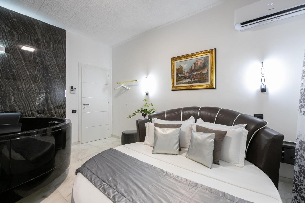 Gregorio VII Luxury Suites San Damaso Рим Екстер'єр фото