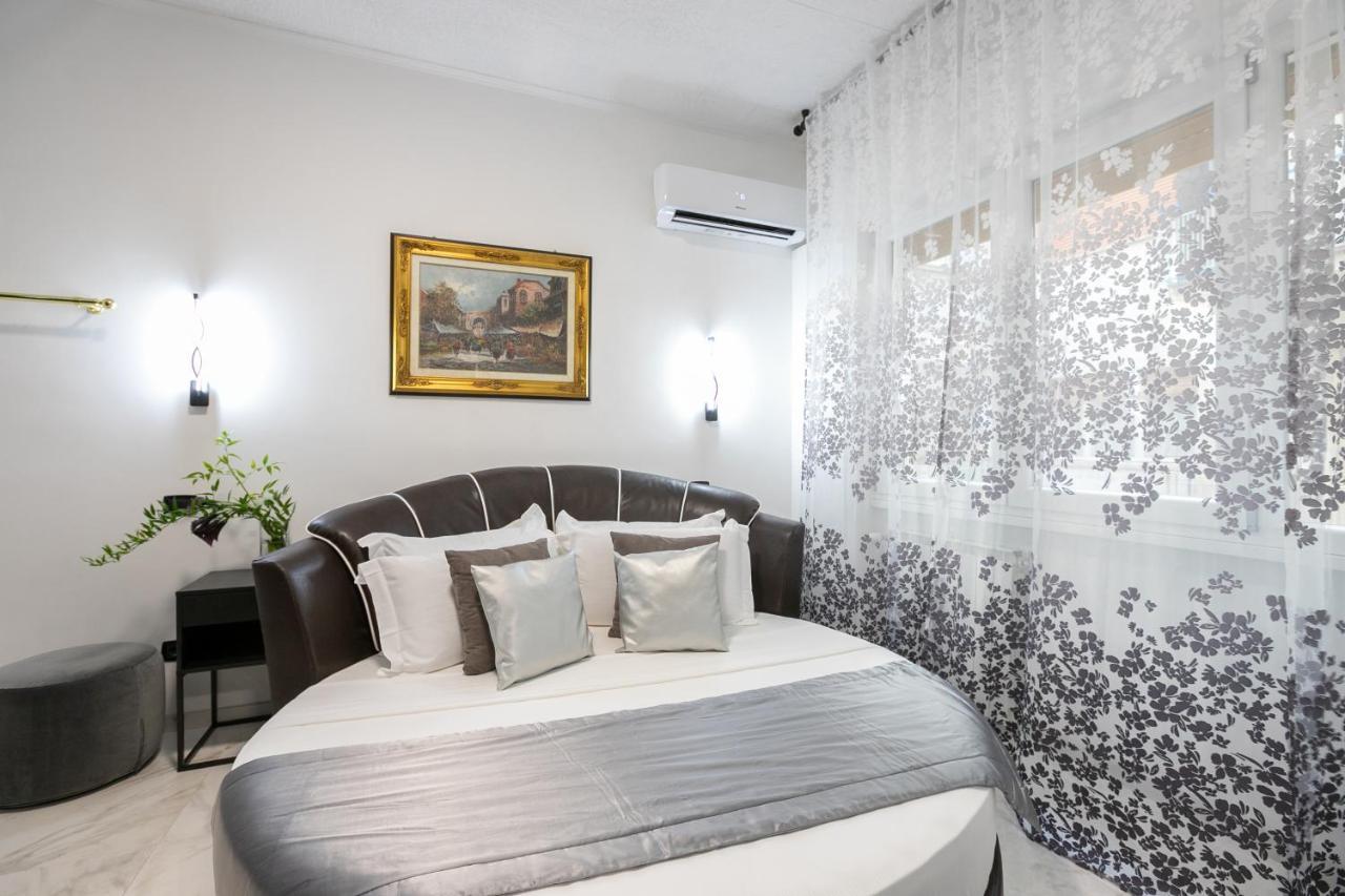 Gregorio VII Luxury Suites San Damaso Рим Екстер'єр фото